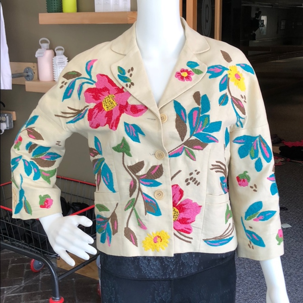BCBG MaxAzria Embroidered Khaki Short Blazer